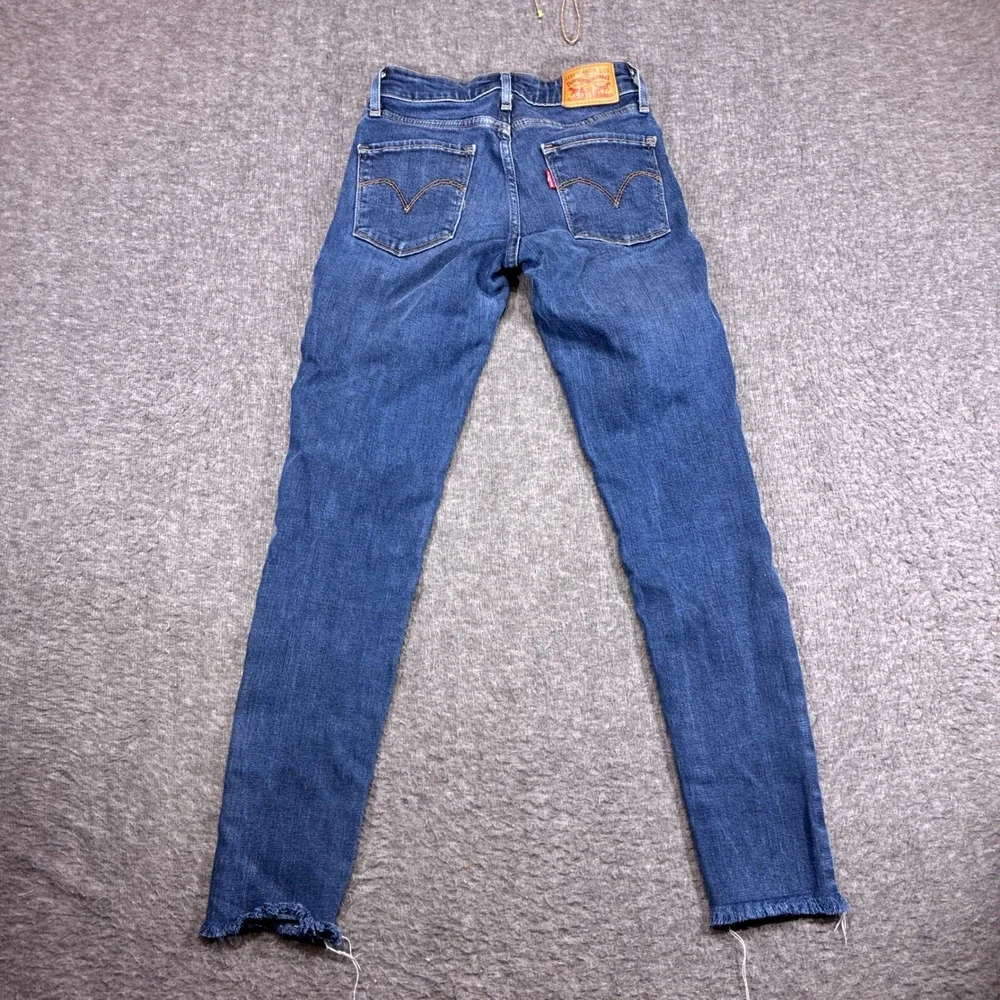 Levi's 711 Skinny Jeans Women 24 Blue Raw Hem Denim Grunge Indie Travel